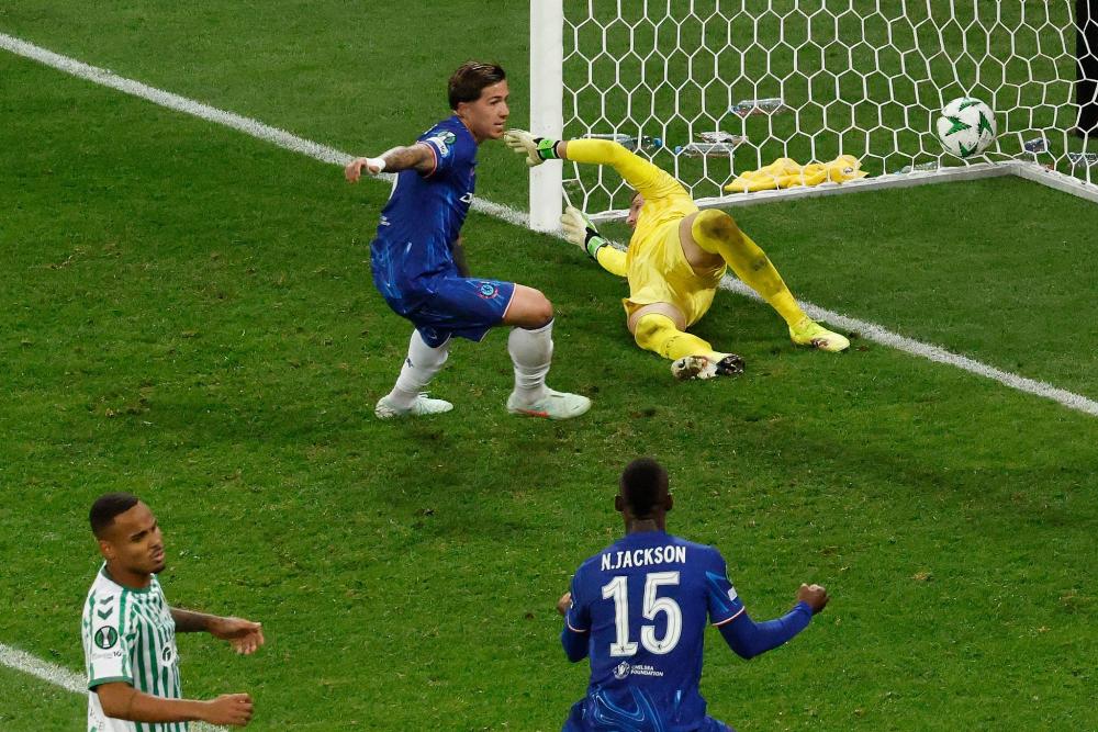 斯帕莱蒂：对球队整体表现很满意；DV9带伤出战表现出了责任感